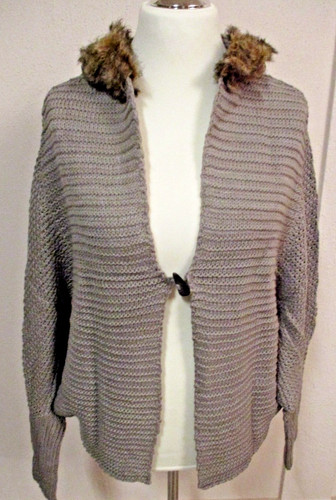 Strick jacke mit webpelz - strick,